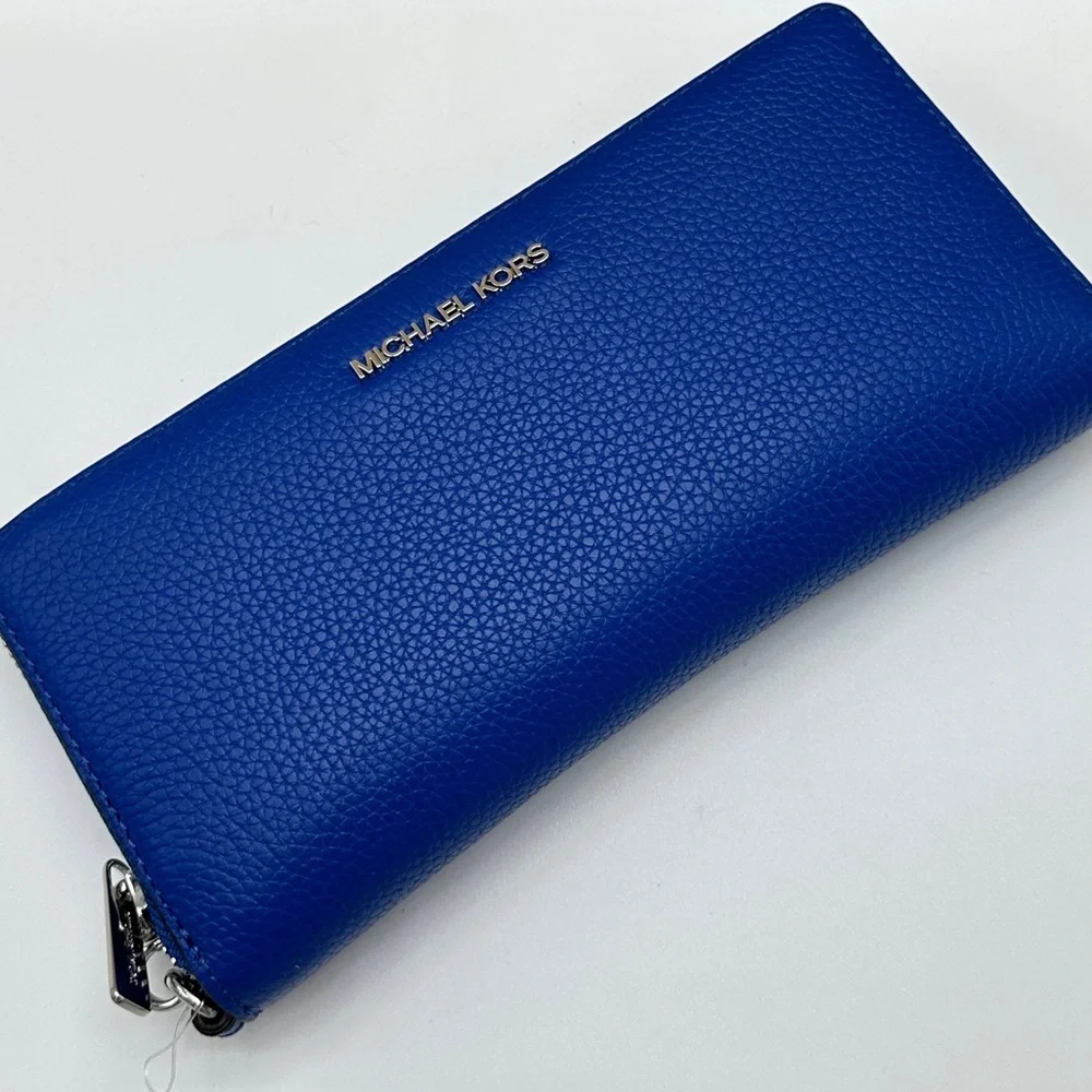 MICHAEL KORS Jet Set Travel Continental Zip Galaxy Blue color
